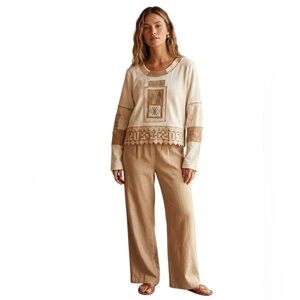 Surya Women's Cream Crochet Trim Pullover Sweater Size M